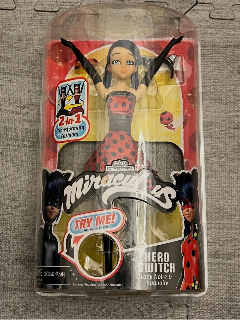 Zag Heroez Miraculous Transforming Lady Noir & Bugnoire 10in Fashion Doll